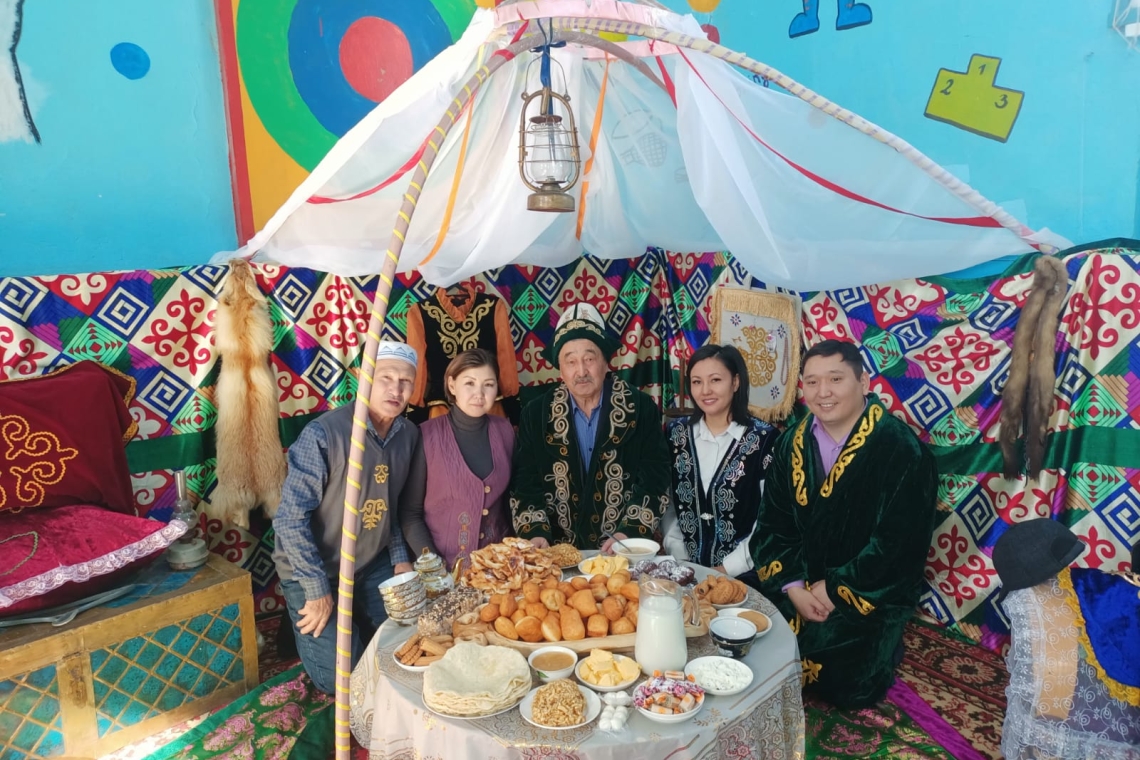 В КГУ "Средней школе 12" прошел праздник Наурыз. 